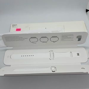 42 mm Apple brand white sport band